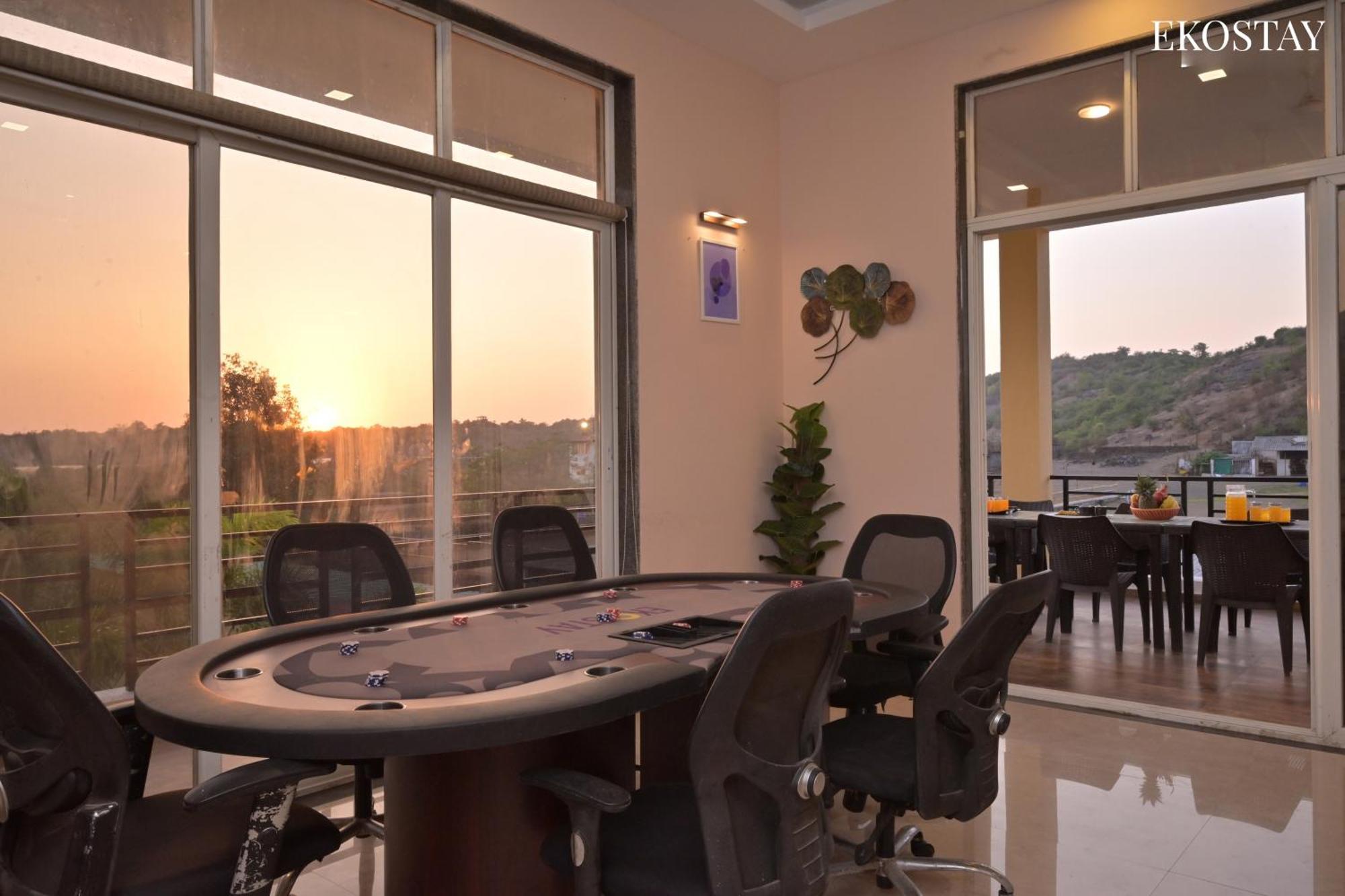 Eko Stay - Octagon Farms Villa Lonavala Luaran gambar